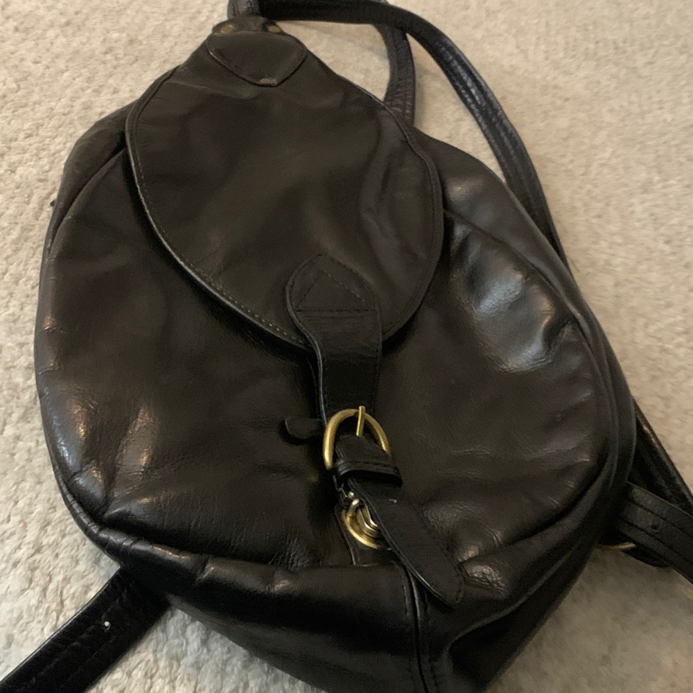 Leather backpack - image 7